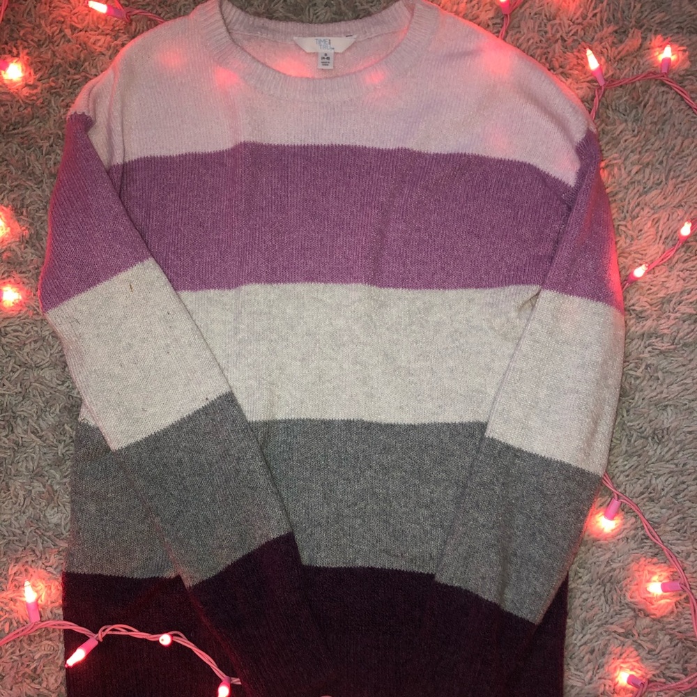 Women’s sweater